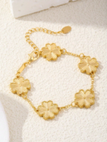 Four-leaf Clover Bracelet - Image 5