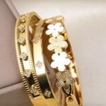 Clover Bangle