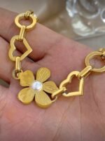 Golden Bloom Heart Bracelet - Image 3