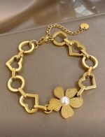 Golden Bloom Heart Bracelet