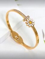 Daisy Bracelet - Image 3