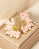 Bold Floral Earrings - in white and peach colors - Image 8
