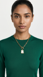 Retro Shell Pendant Necklace - Image 4